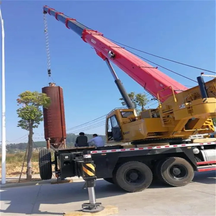 东昌府专业吊车租赁多少钱