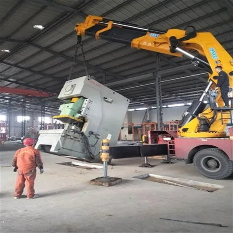 东昌府80吨折臂吊车出租附近电话