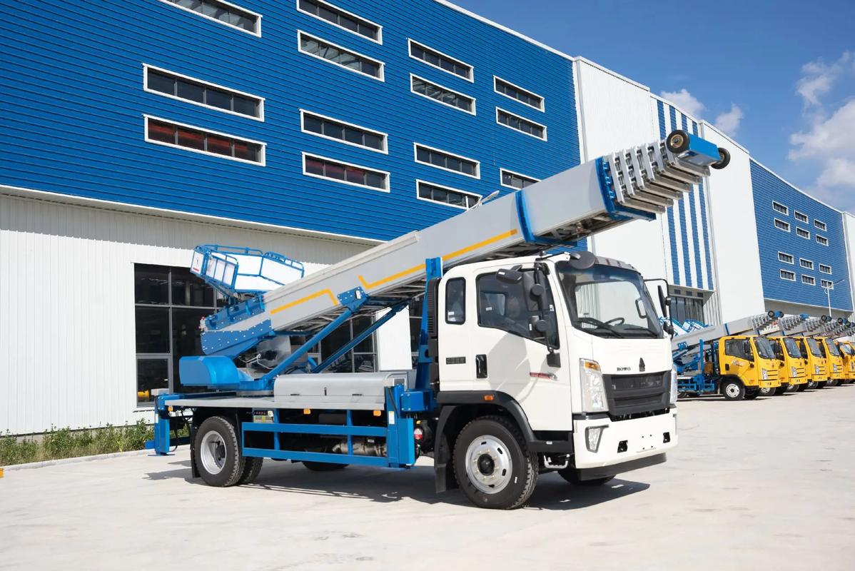 东昌府出租云梯车高空作业车 建筑垃圾搬运